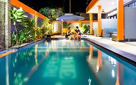 Tropica Gili Total Body Fit - Free Access Gym And Coworking Space